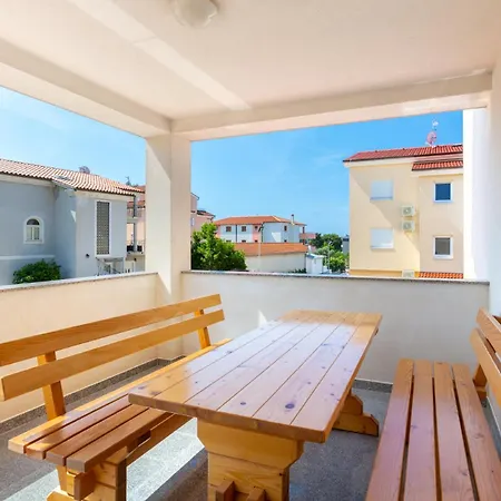 Dragan K3 - A1 First Floor - Mpolo *