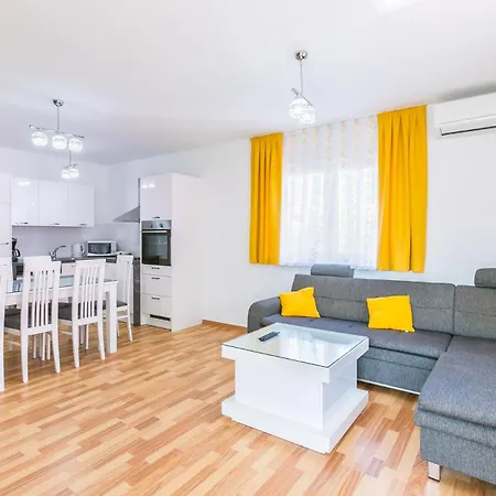 Apartman Dragan K3 - A1 First Floor - Mpolo Medulin